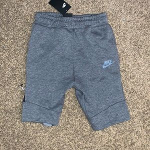 Nike Shorts Men. Size-Large Color-Grey/Black